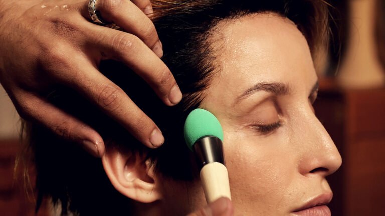 9. How to Apply a Wig