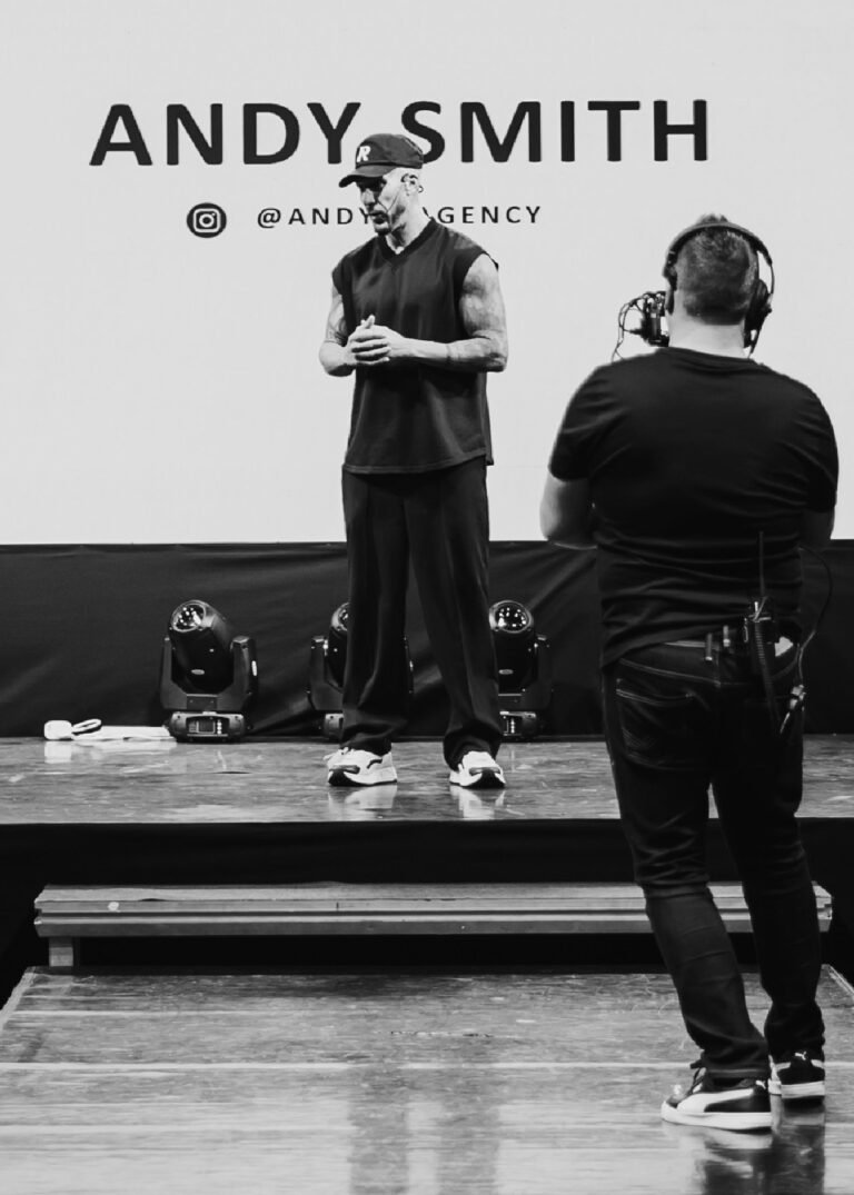 andy-smith-hair-mastery-stage-presentation-live-event